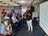 prefeito-claudio-neto-itabaiana-na-abertura-da-viii-fenevale.jpg