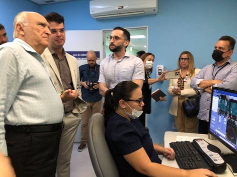 presidente-do-tribunal-de-contas-do-estado-visita-hospital-metropolitano-3.jpeg