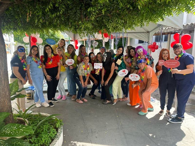 profissionais-do-hospital-de-patos-durante-a-acao-solidaria.jpg