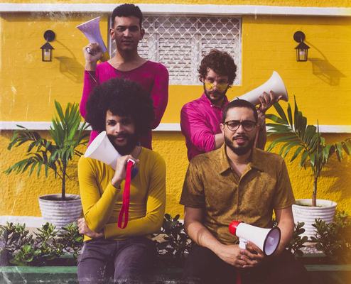 Edição de agosto do Projeto Cambada apresenta quarteto Quadrilha