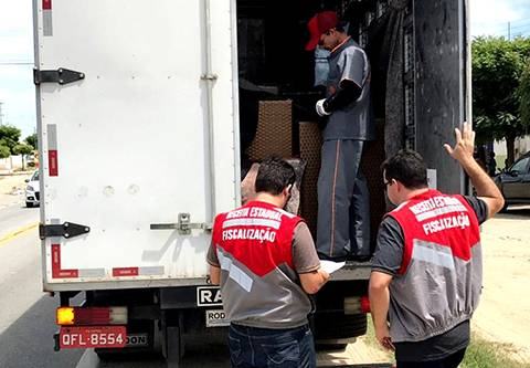 receita-estadual-deflagra-operacao-de-fiscalizacao-no-sertao-3.jpg