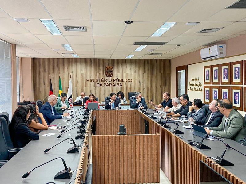 reuniao-mppb-e-sudema-balneabilidade-das-praias-por-beatriz-avelino-_1_.jpg