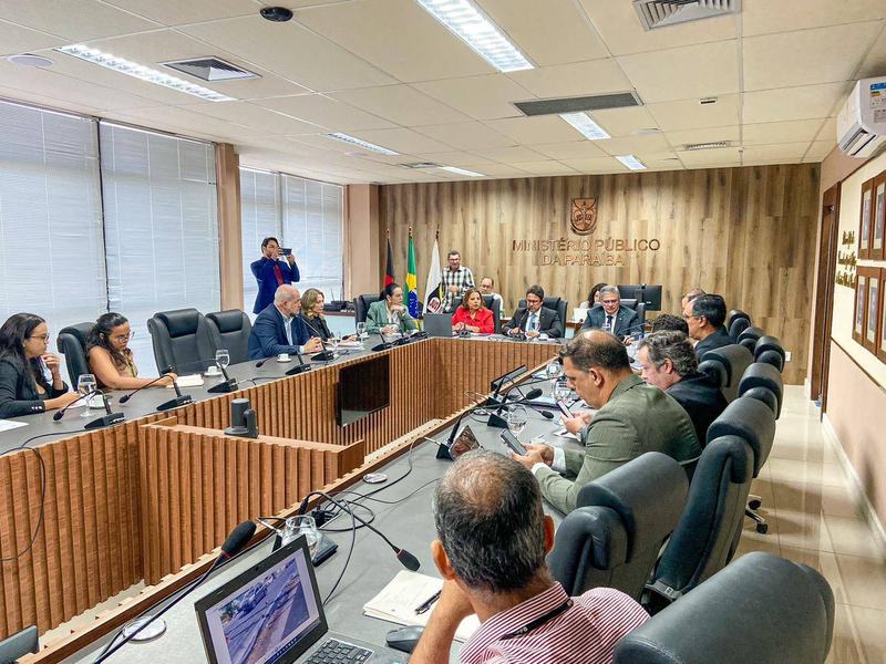 reuniao-mppb-e-sudema-balneabilidade-das-praias-por-beatriz-avelino-_7_.jpg