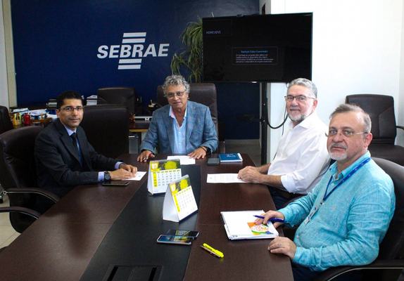 Seplag define cronograma de atividades de parceria com Sebrae