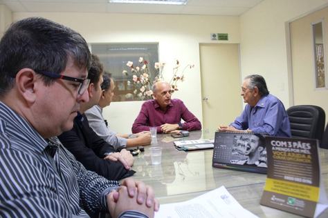 ricardo-puppe_-visita-sec-laureano-5-30-08-19.jpeg