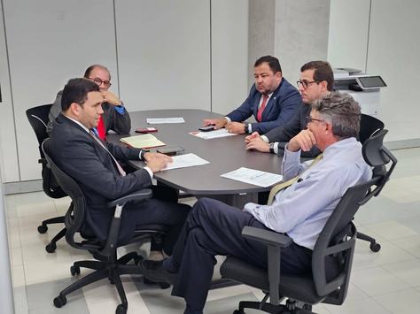 secretario-jhony-bezerra_ministerio-da-saude_26-04-2.jpeg