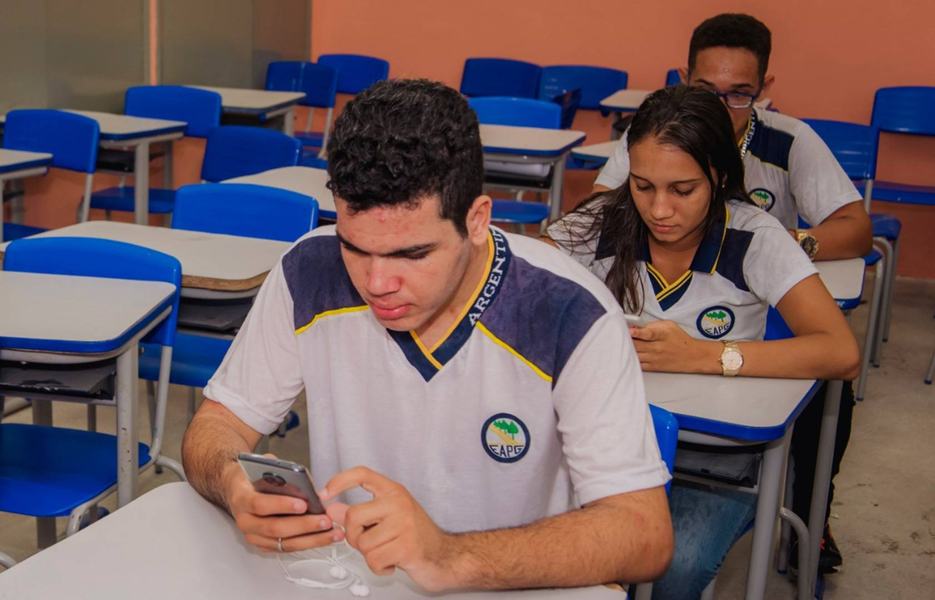 seect-professores-e-alunos-usam-aplicativo-como-ferramenta-de-aprendizagem-plataforma-studos-1.jpeg