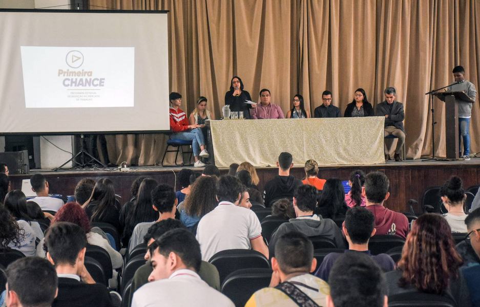 seect-programa-primeira-chance-90-vagas-setor-textil-foto-delmer-rodrigues-6.jpg