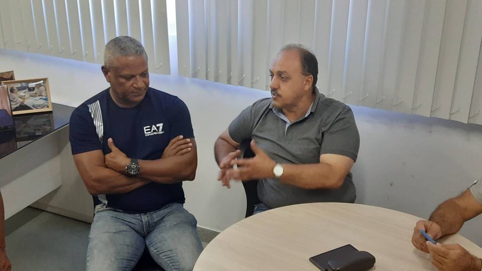 sejel-zezinho-do-botafogo-com-tetrecampeao-mazinho-3.jpg