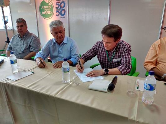 Empaer e Senar-PB firmam parceria para cooperação técnica em aulas práticas