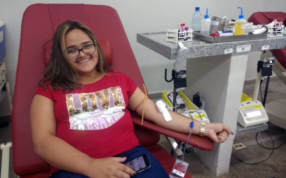 ses-hemocentro-estudantes-da-uninassau-realizam-campanha-de-doacao-de-sangue-3.jpg