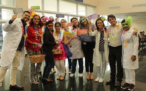 ses-hosp-metropolitano-cai-na-folia-com-pacientes.jpg