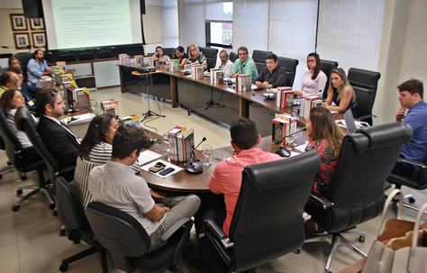 ses-saude-reuniao-com-mpe-sobre-esporotricose-1.jpg