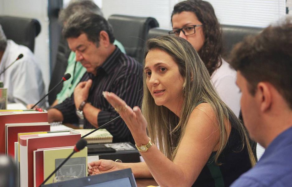 ses-saude-reuniao-com-mpe-sobre-esporotricose-2.jpg