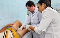 vascular_aplicacao-de-espuma_dr-rodrigo-e-dra-larissa-2.jpg