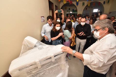 visita-do-governador-ao-hospital-regional-de-pombal-3.jpg