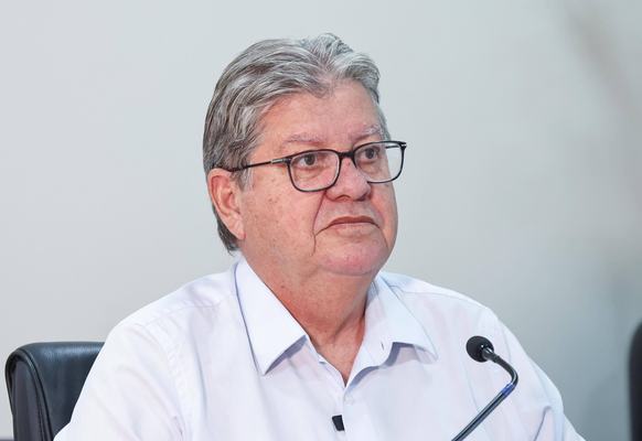 Pagamento dos servidores estaduais começará quinta-feira (29) e injetará R$ 900 milhões na economia paraibana
